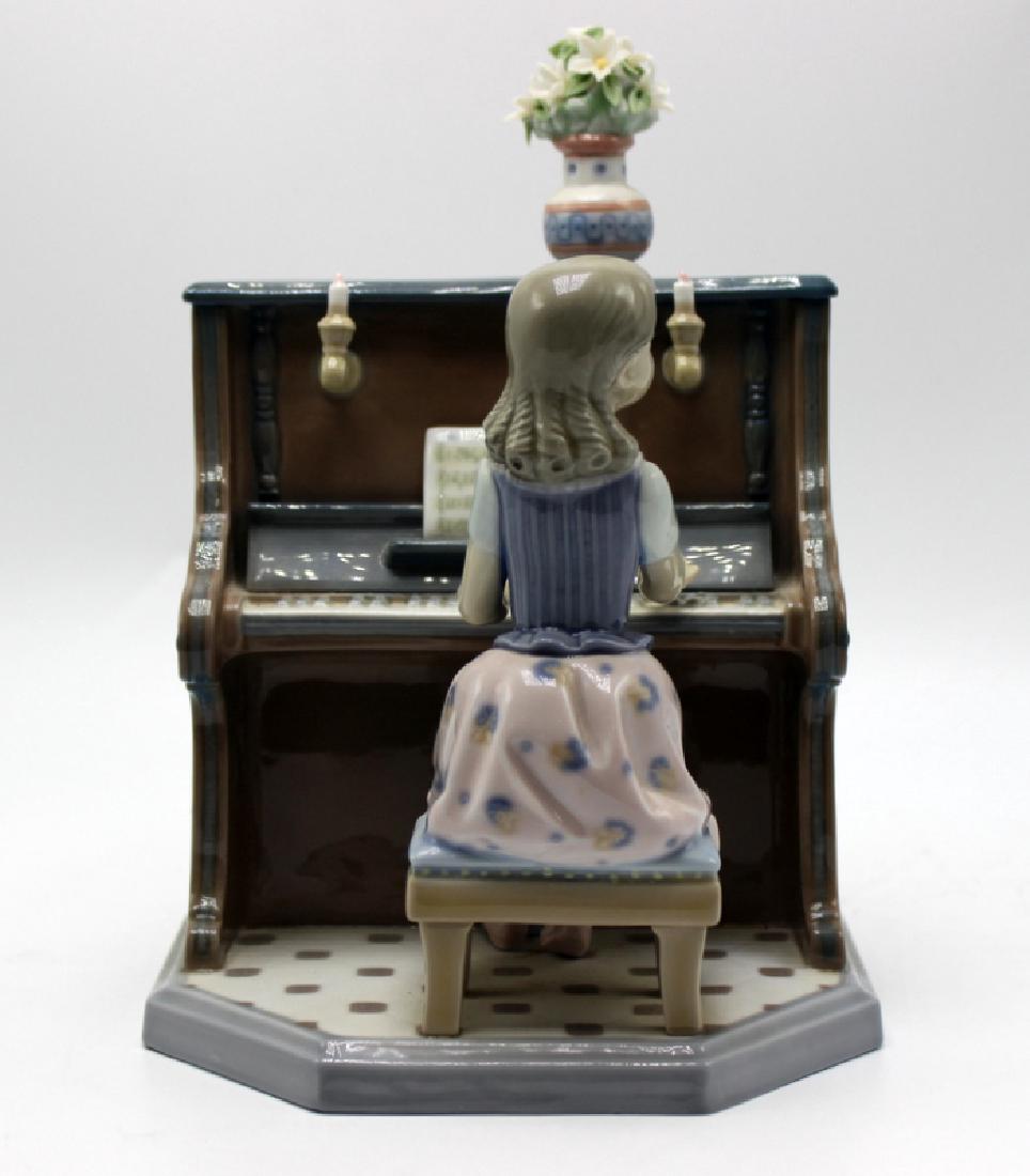 Lladro #5462 Girl Playing Piano