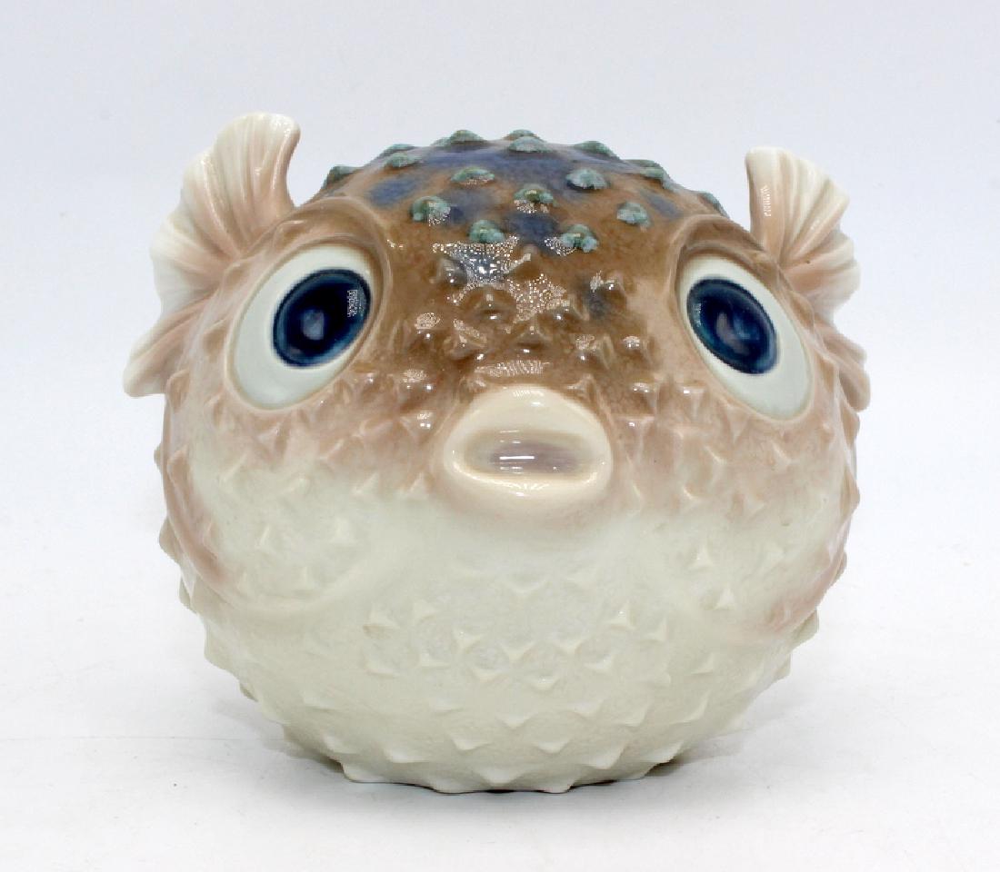 Lladro #1210 "Puffer Fish" (1 of 3)