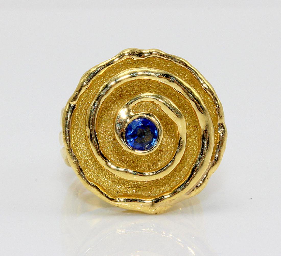 18Kt YG Sapphire Designer Ring (1 of 3)