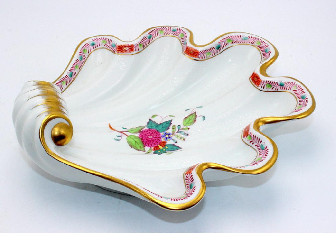 Herend "Chinese Bouquet" Scallop Dish (1 of 3)