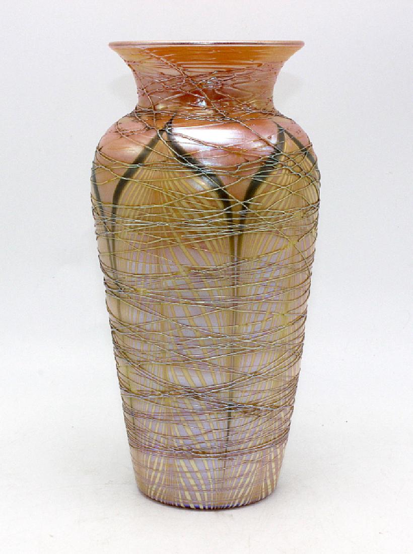 Durand Iridescent & Pulled Feather Vase (1 of 4)
