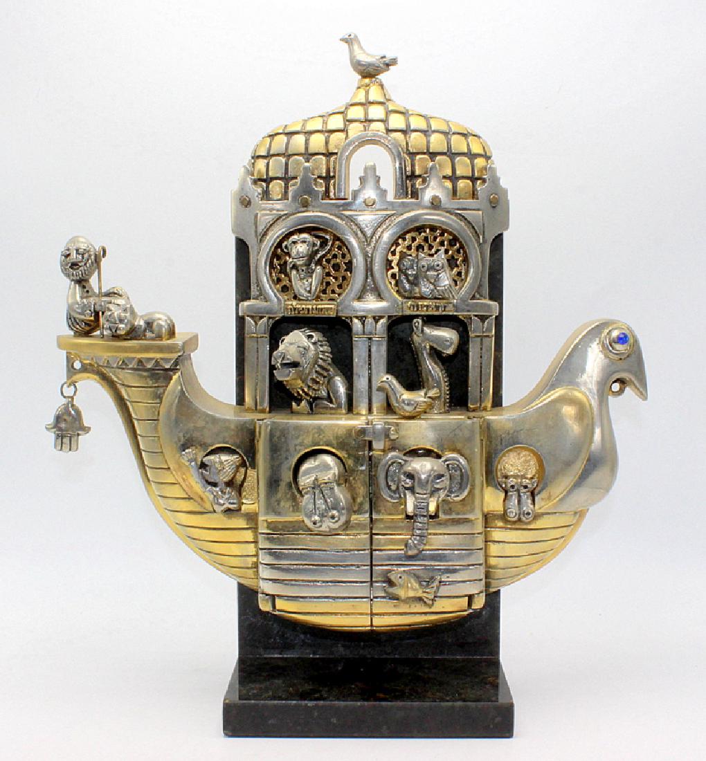 Frank Meisler "Noah's Ark" Sculpture: Frank Meisler "Noah's Ark" Sculpture. 14 1/2" high x 13 1/4" wide.