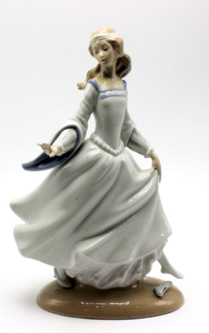 Lladro #4828 "Cinderella" (1 of 1)