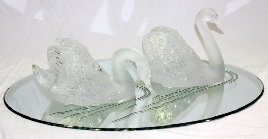 Lalique Crystal Swans with Mirror Base (1 of 5)