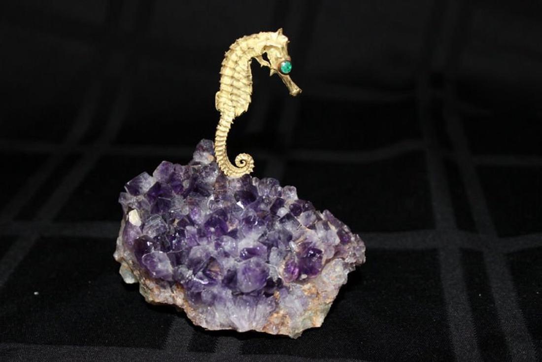 Beautiful Seahorse 18K YG & Emerald, Amethyst Sculpture (1 of 4)