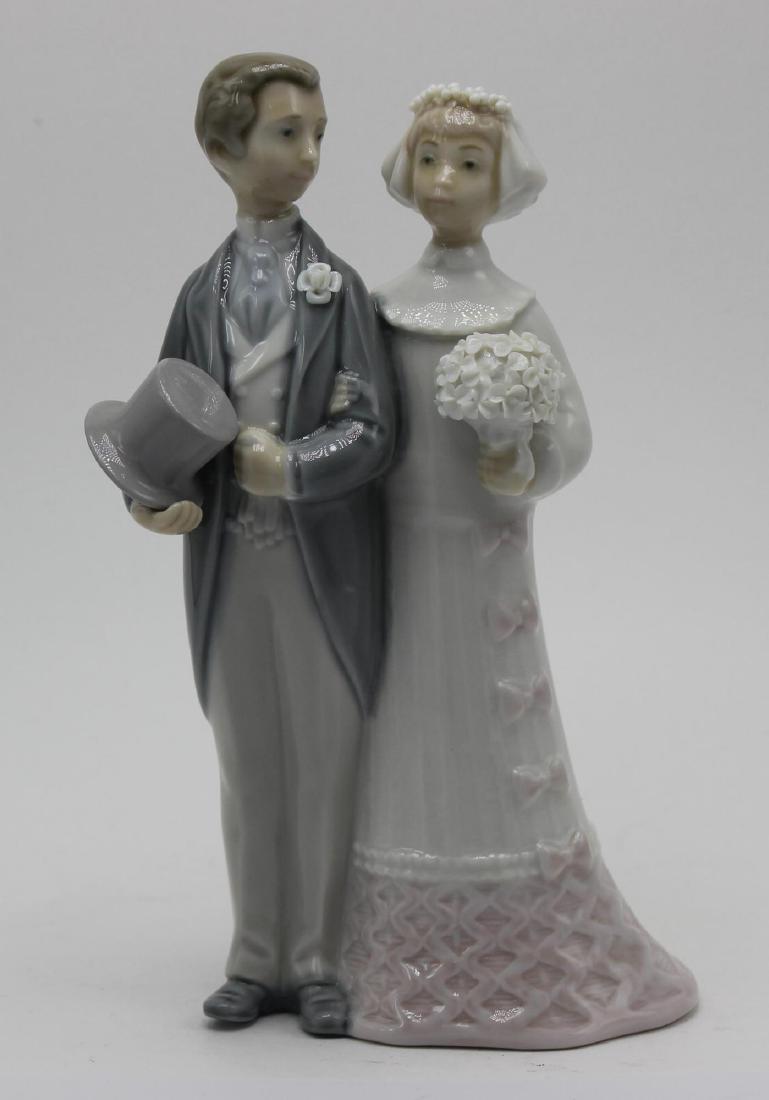 Lladro #4808 Bride and groom porcelain figure (1 of 2)