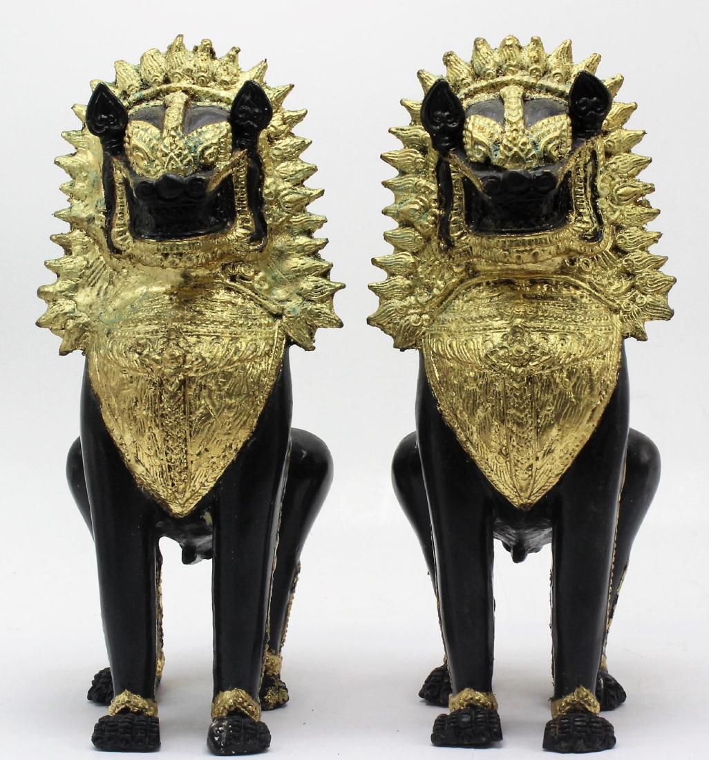 Pair Thai Singha Foo Dogs Gilton on Black Metal: Pair Thai Singha Foo Dogs Gilton on Black Metal 11 /12" h x 4 1/2" x 5"