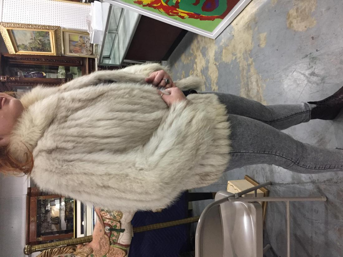 Saga Silver Fox Jacket Size M. (1 of 4)