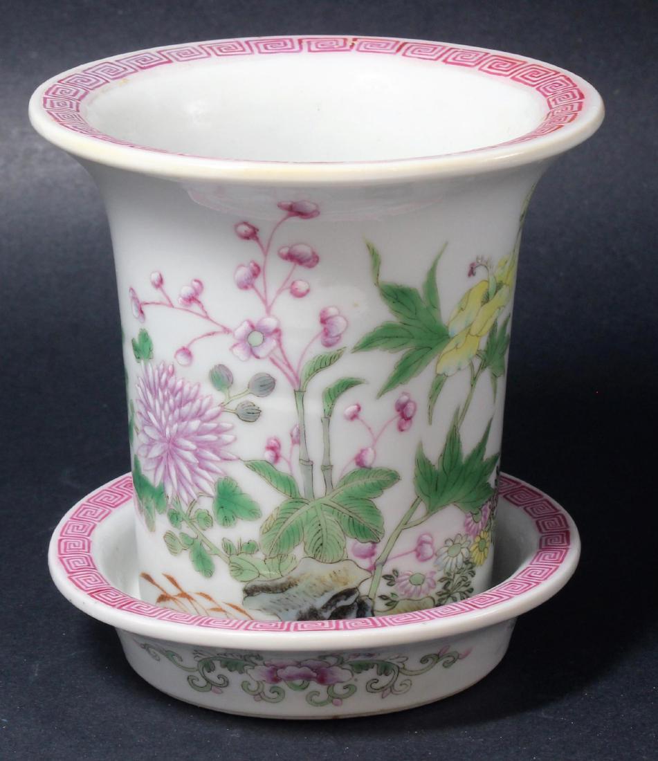 Antique Chinese Porcelain Cache Pot (1 of 3)