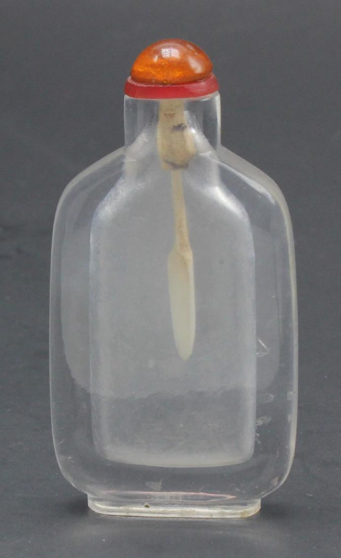Antique Chinese rock crystal snuff bottle (1 of 2)