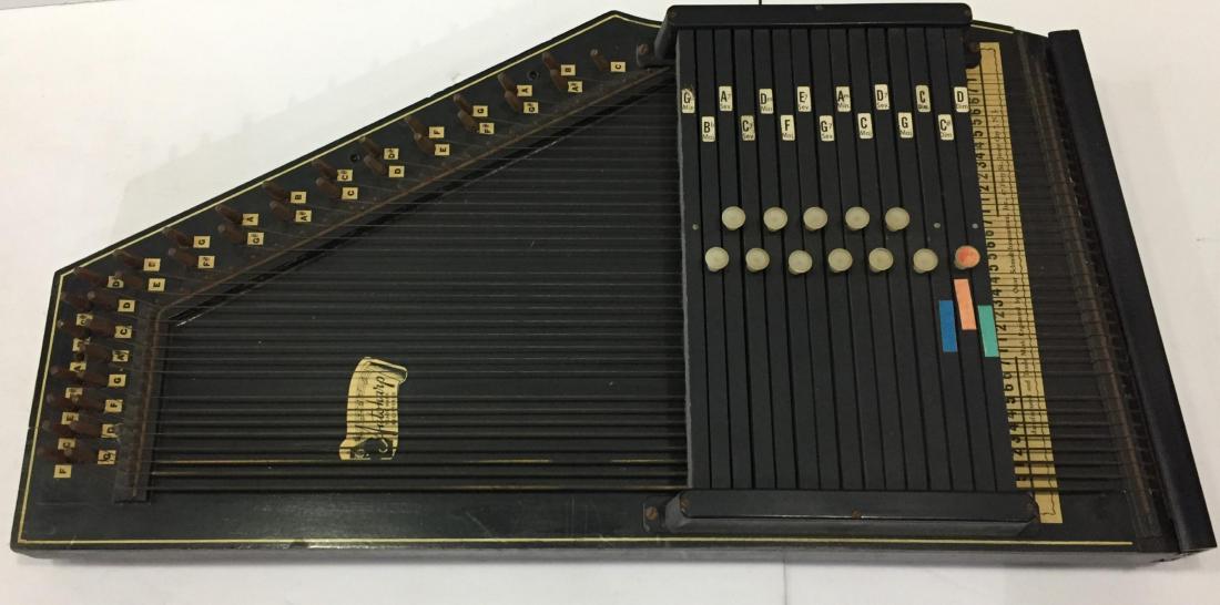 Vintage Oscar Schmidt Autoharp (1 of 2)