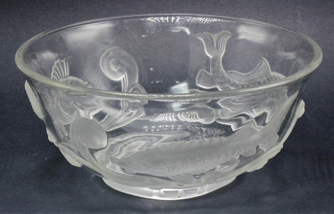 Verlys Art Glass Round Fish Bowl signed Crystal Etched (1 of 2)