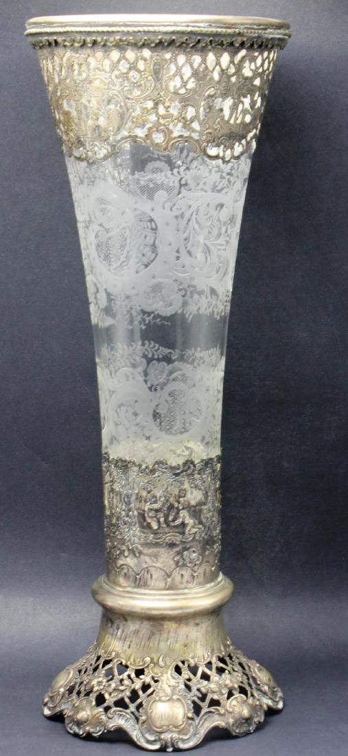Antique Hallmarked Silver engraved crystal vase (1 of 9)