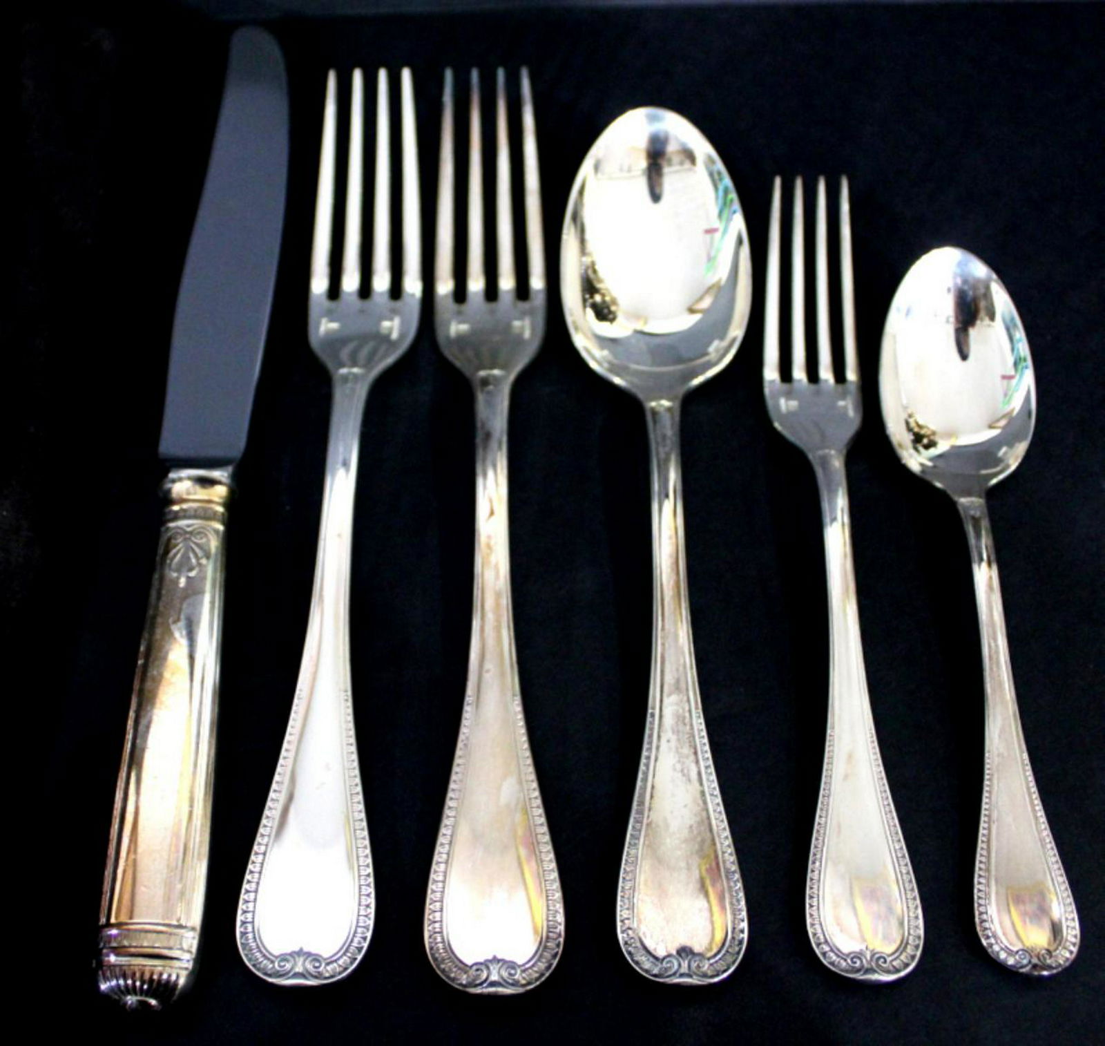 Set of 65 French Christofle Silver Plate Flatware: French Christolfe silver plate flatware set includes 13 knives, 13 forks, 13 spoons, 13 salad forks, and 13 teaspoons