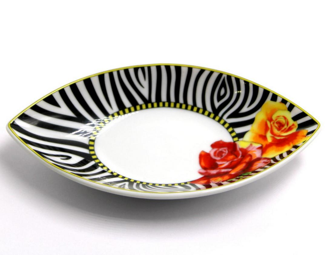 Rosenthal Versace Hot Flowers Saucer Dish: Rosenthal Versace hot flowers saucer dish measures 5 3/8" x 2 3/4" retail price is $100