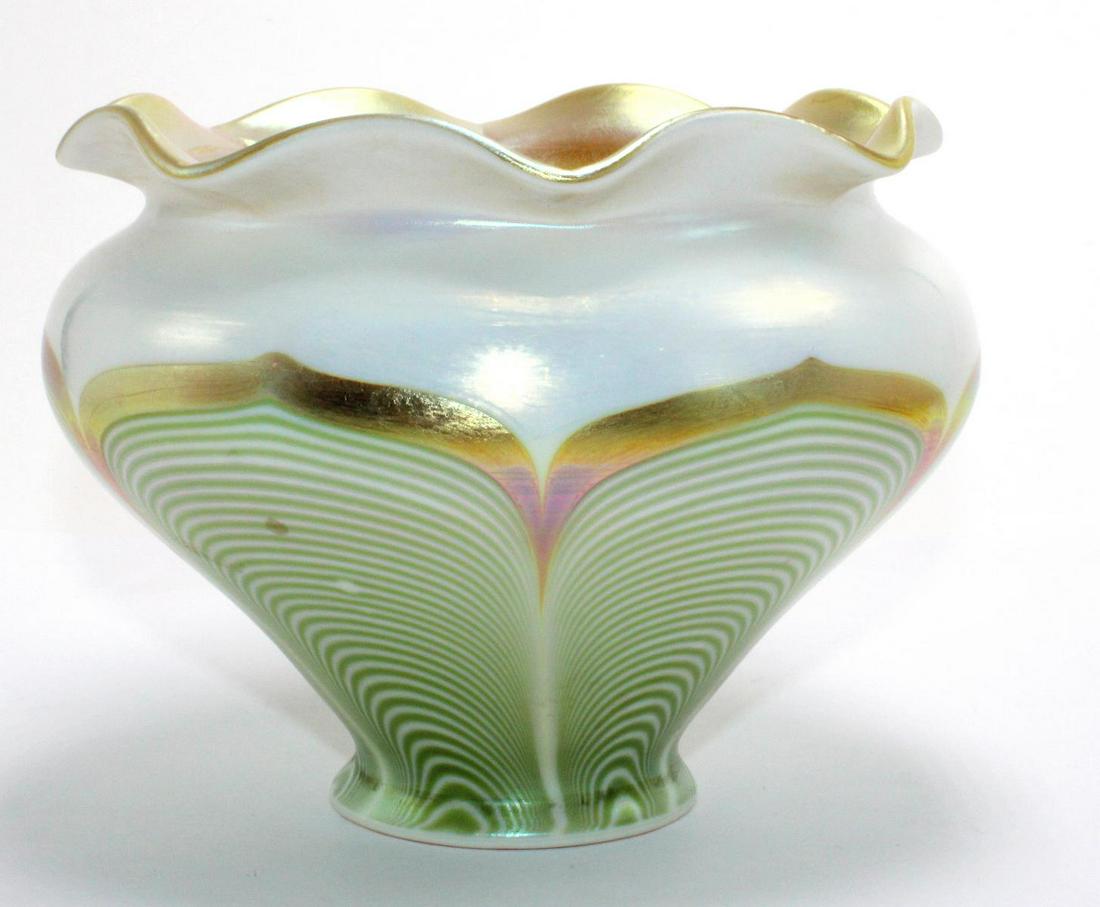 Steueben Aurene Glass Shade: Steuben Aurene glass shade measures 4 1/2" High