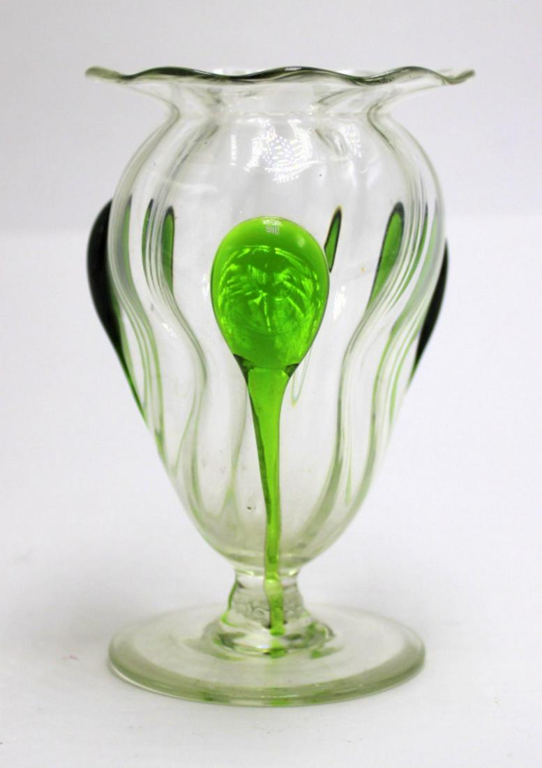 Steuben Clear and Green Lily Pad Prunts Vase: Steuben clear and green lily pad prunts vase measures 5" High
