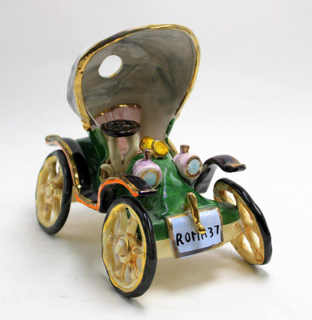 Capodimonte Porcelain Car Roma: Capodimonte porcelain car Roma 37 measures 7" x 8"