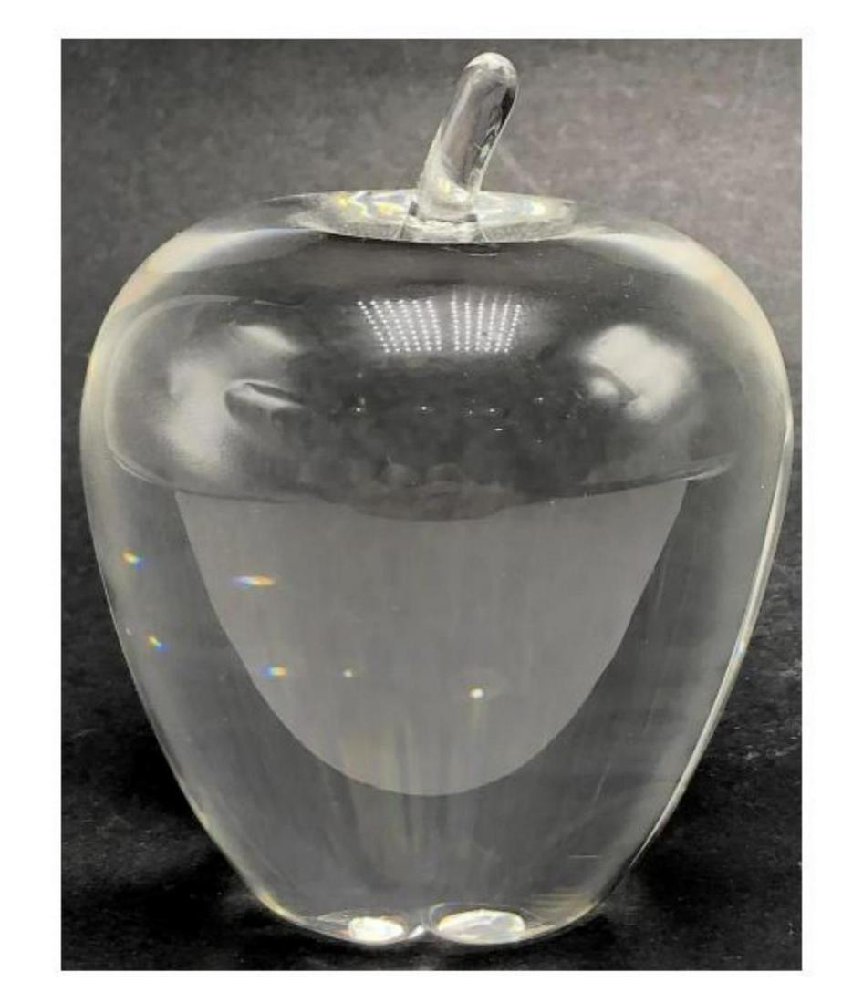 Steuben Clear Crystal Apple Paperweight: Steuben clear crystal apple paperweight measures 4" x 3 1/2"
