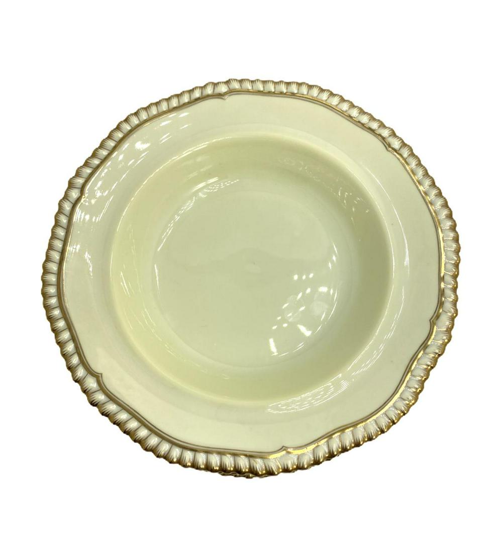12 Copeland Spode English Bone China Bowls: 12 Copeland Spode English Bone China Bowls measures 1 1/2" H x 8" DIA