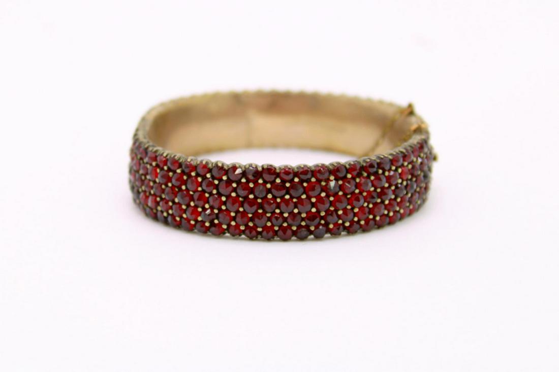 Victorian Vermeil and Garnet Bracelet: Victorian Vermeil and Garnet Bracelet 24.07dwt/38.41g