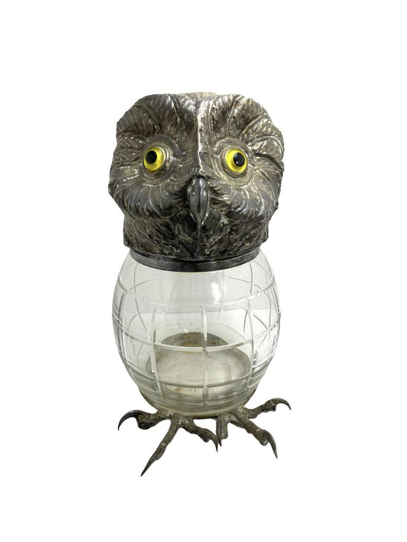 Signed Franco Lapini Italian Silver Plate and Glass Owl: Signed Franco Lapini Italian Silver Plate and Glass Owl Cookie Jar signed made in Italy on bottom measures Height: 14"