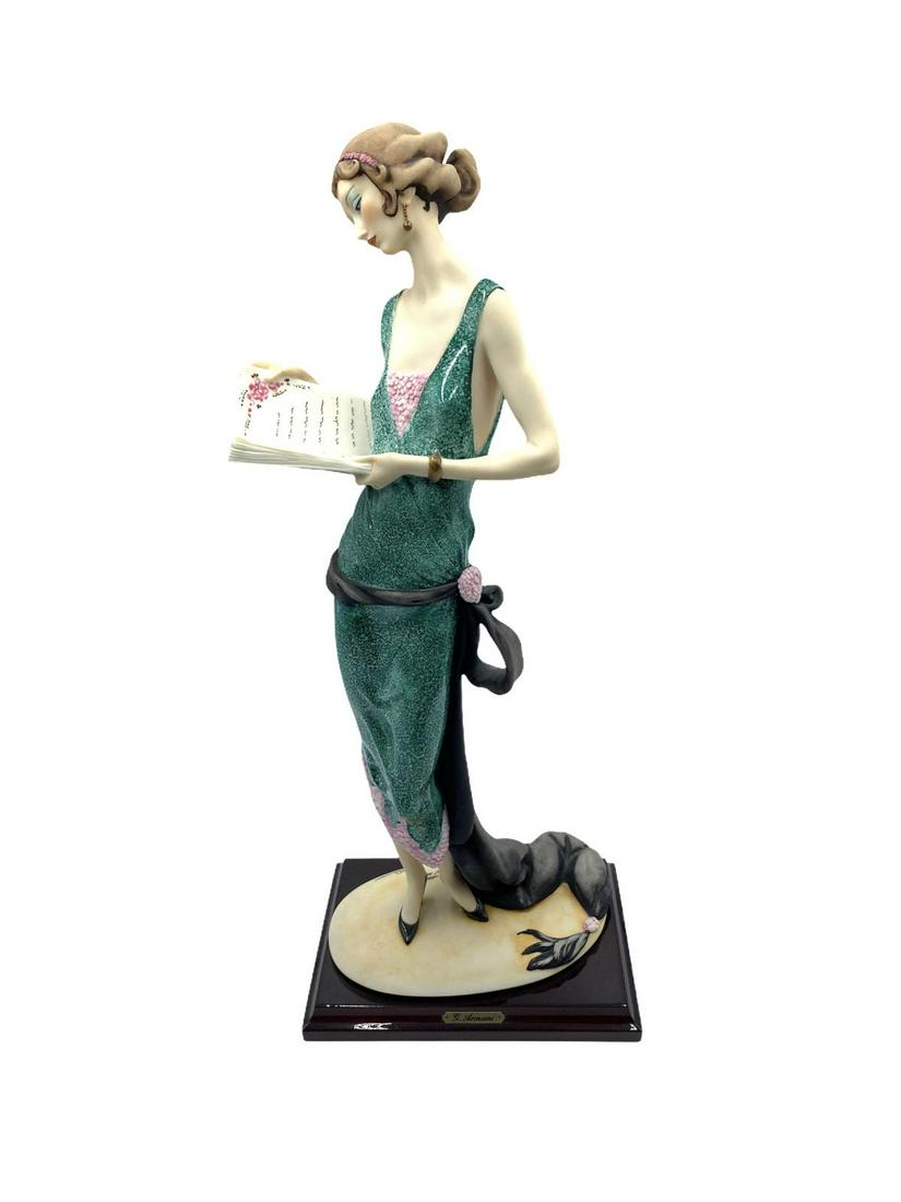 Giuseppe Armani Florentine Sculpture Lady with Book: Giuseppe Armani Florentine Sculpture Lady with Book Limited Edition 1162/5000 measures H: 17 1/2" x D: 7"