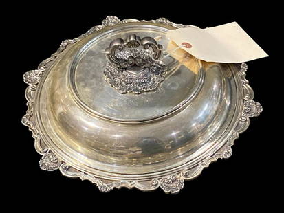 Buccellati Sterling Silver Veggie Bowl & Cover with Shell Border: Buccellati Sterling Silver Veggie Bowl & Cover with Shell Border measures 13 3/4", weighs 87.00 OZT