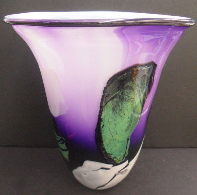 Contemporary Art Glass Vase by Leon Applebaum: Stunning, contemporary art glass vase or sculpture by Leon Applebaum. This vibrantly colored art glass vase would make a great center piece anywhere. Leon Applebaum was a student at the Orrefor's glas