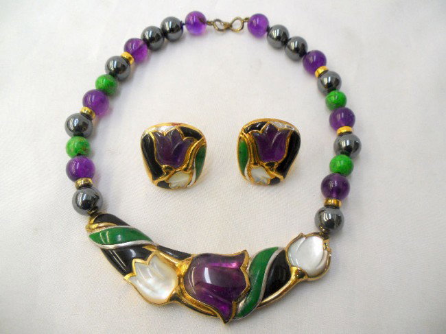 Sterling Silver & Precious Gemstone Suite: Unique high fashioned 9.25 gold platted Amethyst, Jade, Mother Of Pearl & Hematite suite. This suite features alternating patterned beads of amethyst, onyx & jade working there way to a centralized fl
