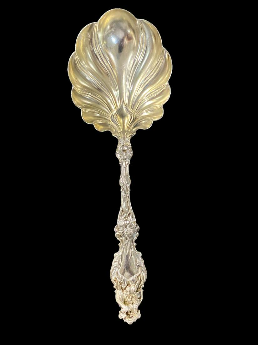 Lily by Whiting Sterling Silver Berry Server Spoon: Lily by Whiting Sterling Silver Berry Server Spoon measures L: 9 1/4" x W: 3 1/4", weighs 4.50 OZT