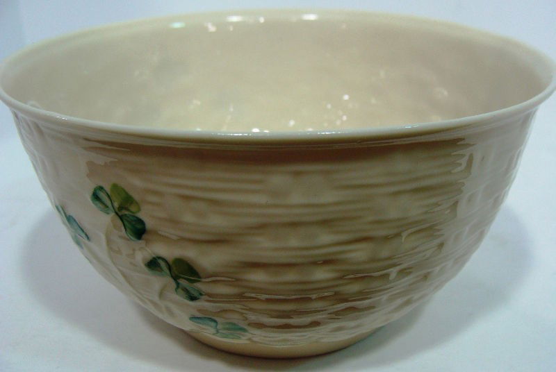 Belleek Porcelain Clover Bowl: Belleek Porcelain Clover Bowl. Brown Back Stamp. Measures 2 3/4" high x 5 1/4" wide. Shipping within the continental US is $20 plus Required insurance. For international shipping and required insuranc