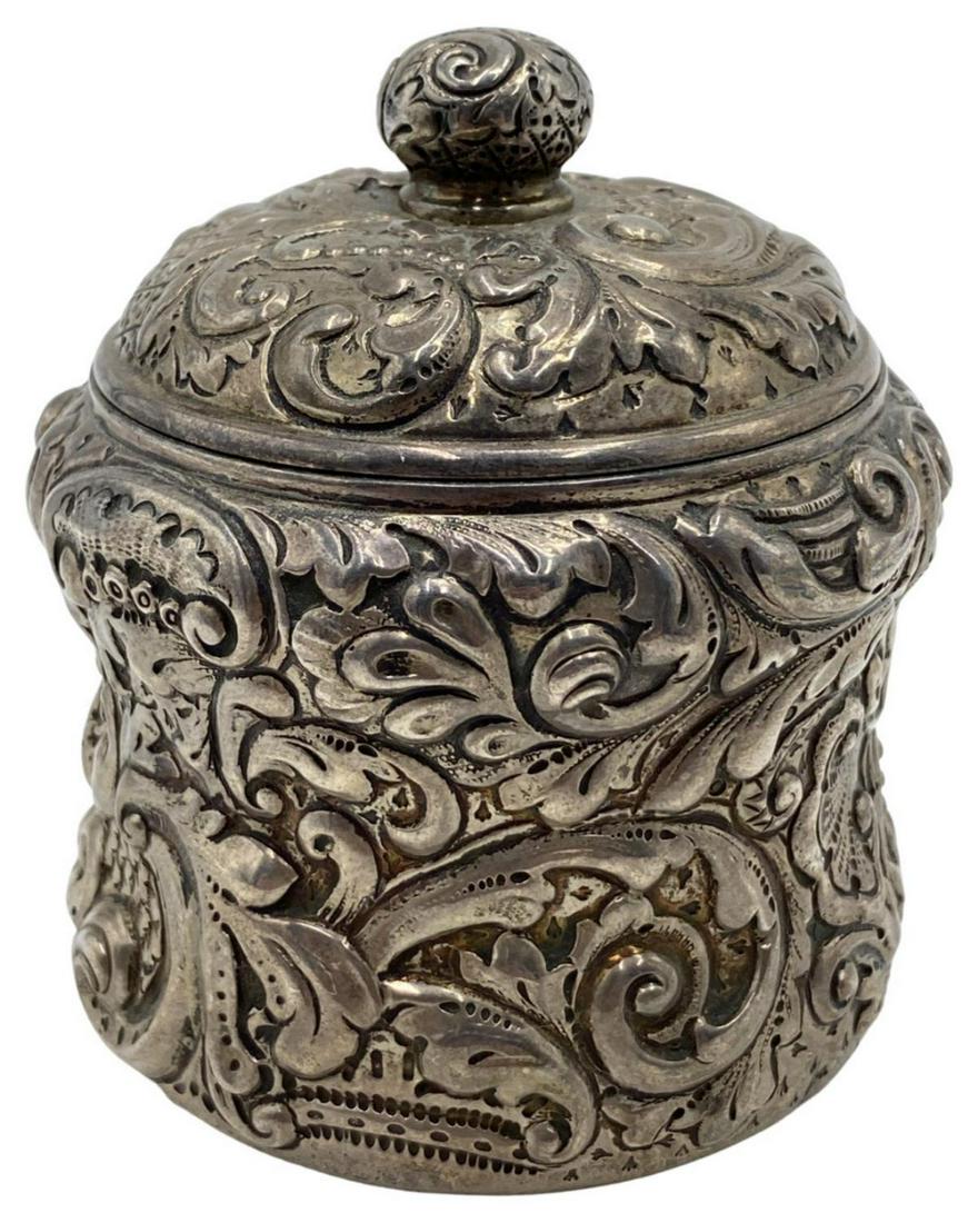 Duhme & Co Sterling Silver Covered Box: Duhme & Co Sterling Silver Covered Box measures H: 4", weighs 6 OZT
