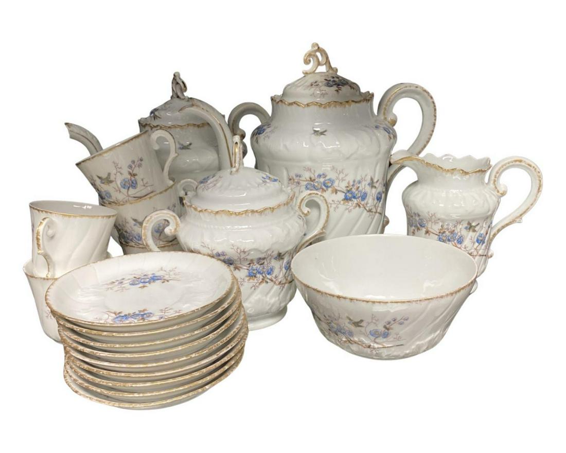 19 Pieces Of DFB De Fuisseaux Baudour Belgian Porcelain Tea Service (1 of 2)