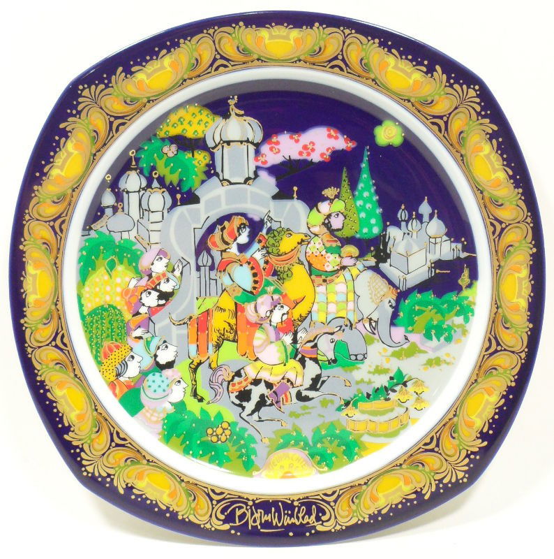 Rosenthal Porcelain Painted Christmas Plates (6): Rosenthal porcelain set of 6 painted Christmas plates. The plates are beautifully painted with rich colors and detailed with gold. Inscribed with the story pictured and marked Rosenthal on the back. M