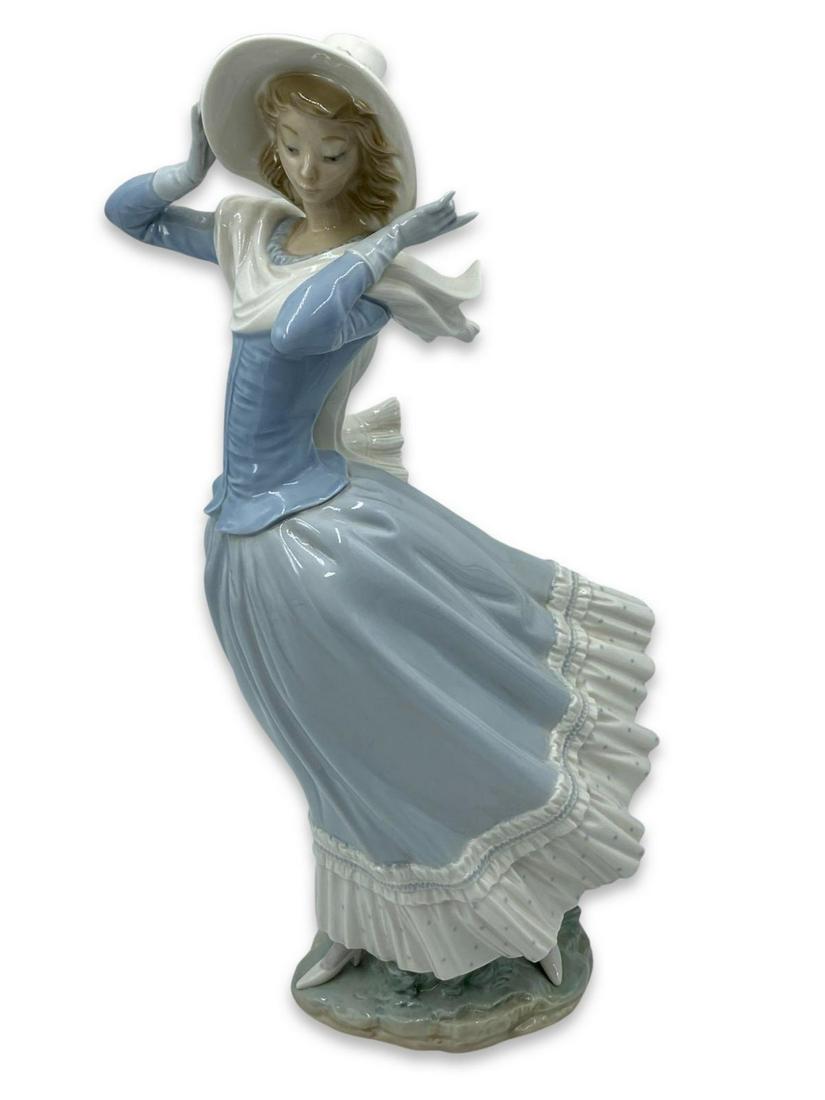 Lladro #4936 Spring Breeze Porcelain Figurine (1 of 2)