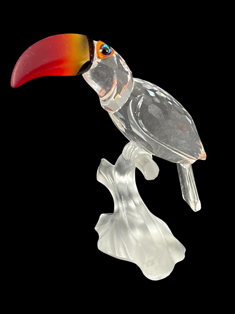 Swarovski Crystal Toucan on Branch: Swarovski Crystal Toucan on Branch measures H: 3" x W: 2"