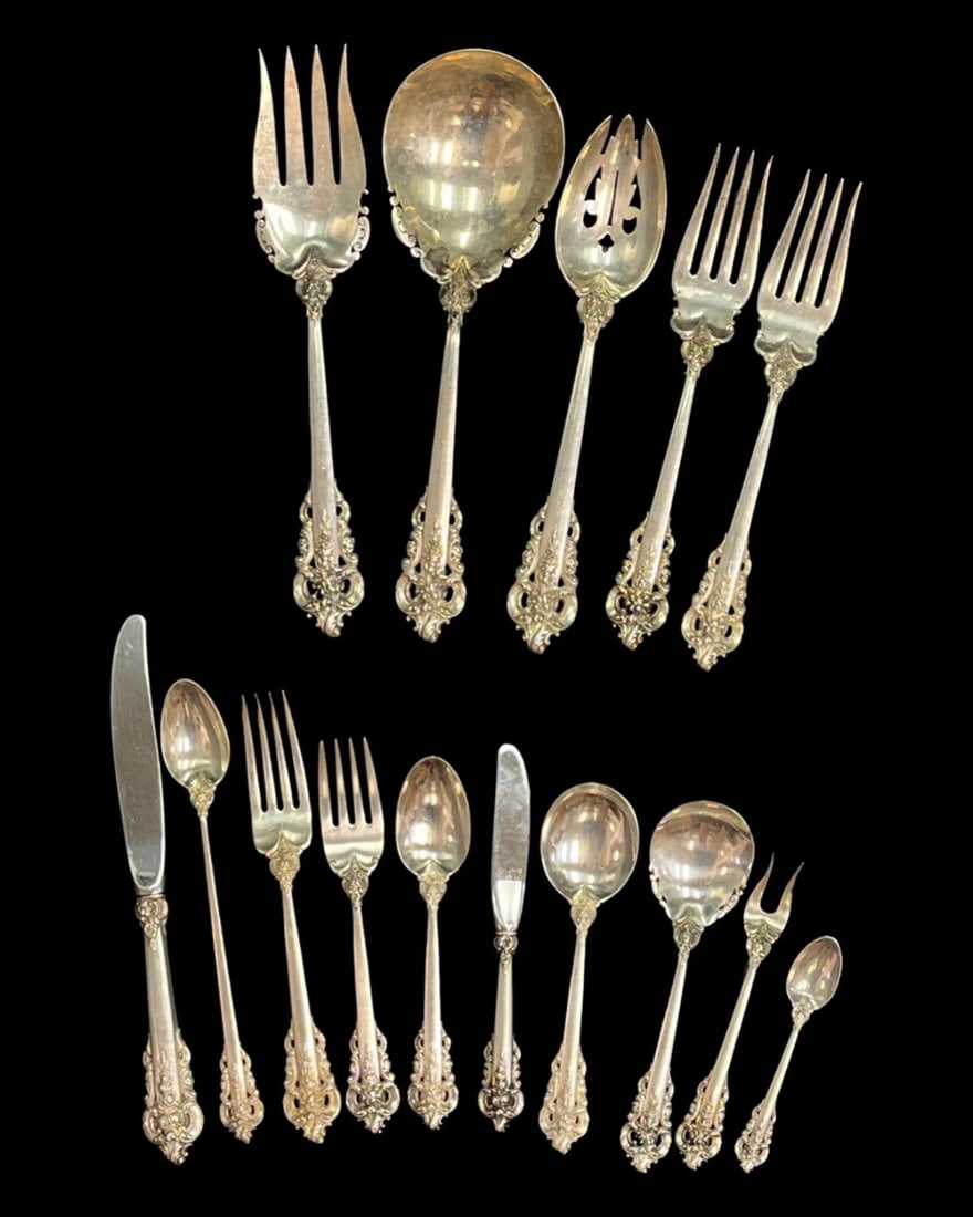 Wallace Grande Baroque Francis I Sterling Silver Flatware Set of 129 Pcs (1 of 4)