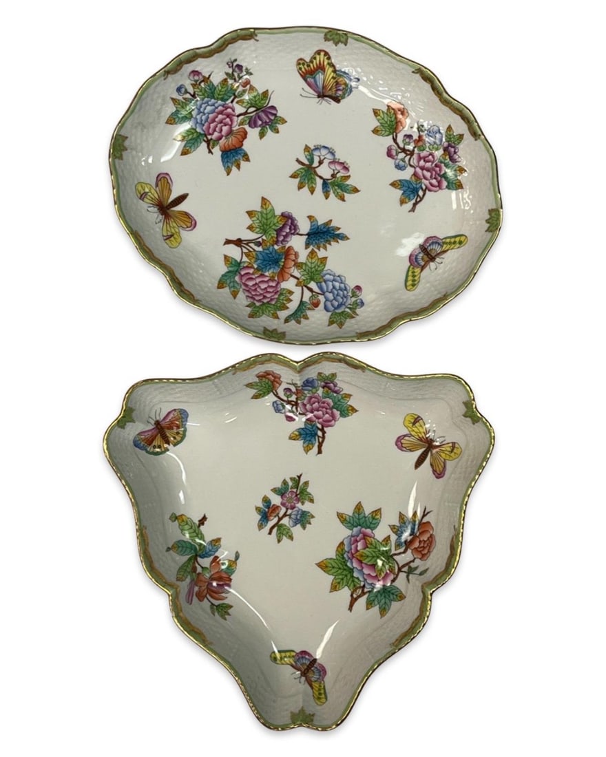 Lot of Two Pcs Herend Rothschild Queen Victoria Set (1 of 3)