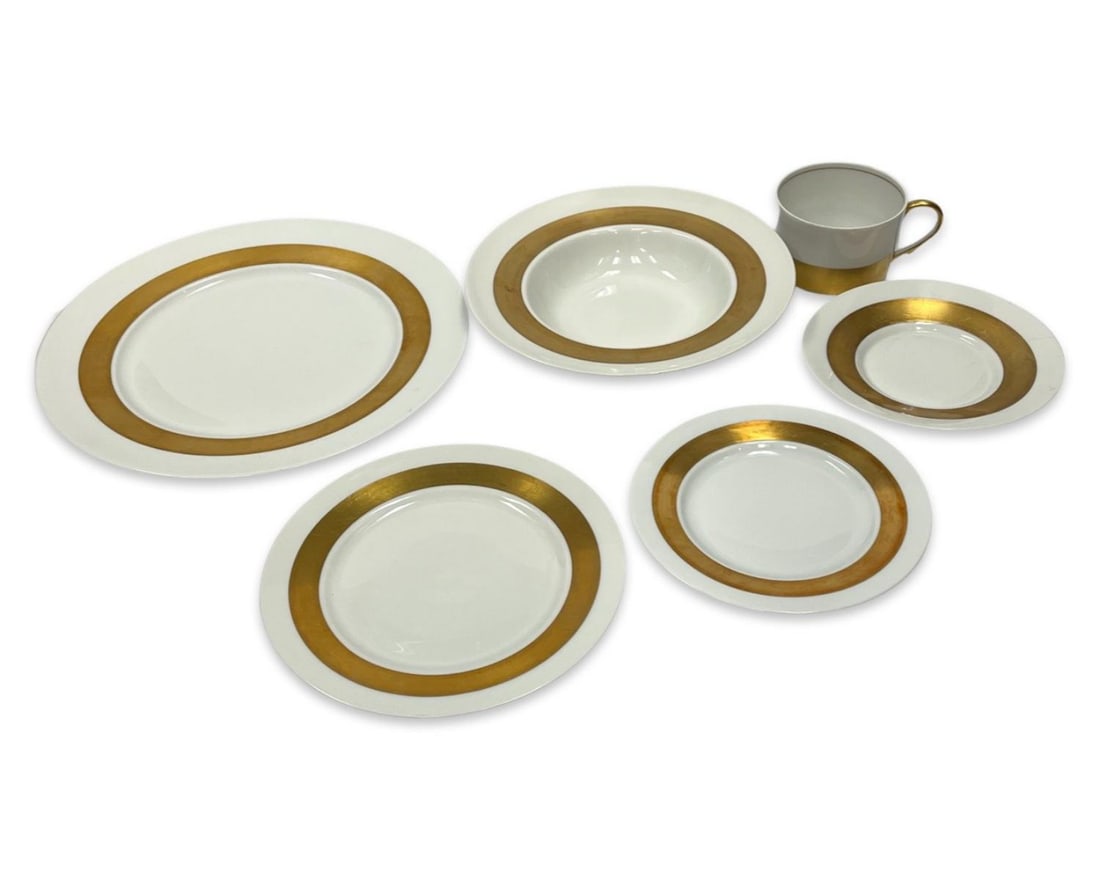 Raynaud Ceralene Anneau d'Or Porcelain Service of 84 Pcs (1 of 3)