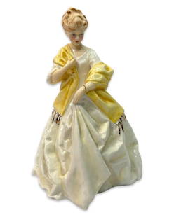 Royal Worcester 3629 First Dance Porcelain Figurine: Royal Worcester 3629 First Dance Porcelain Figurine measures H: 7 1/4"