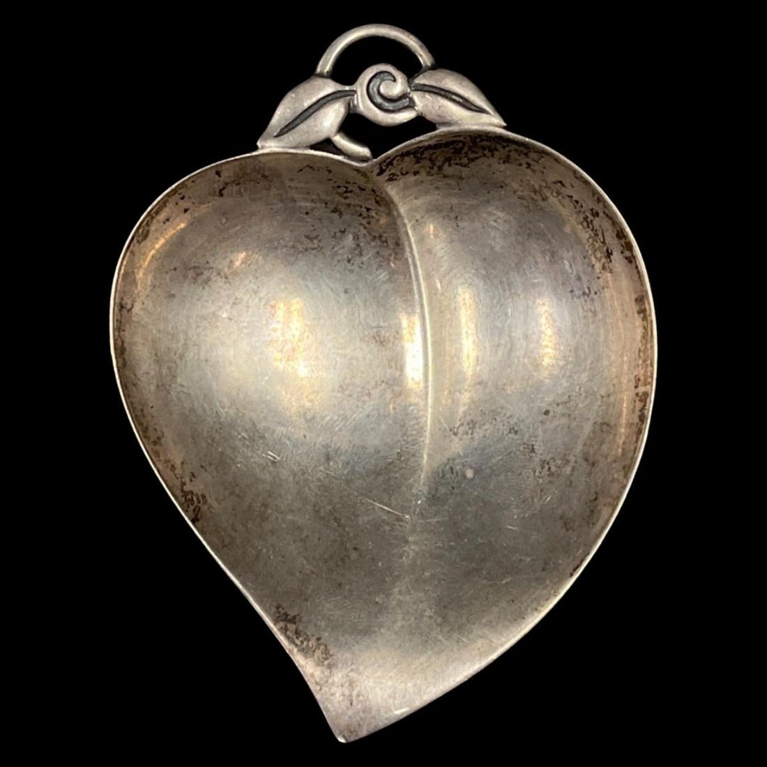 Tiffany & Co Sterling Silver Small Heart Apple Shaped Dish (1 of 3)