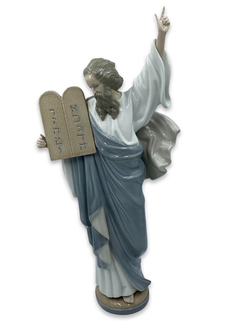 Lladro #5710 Moses & The Ten Commandments Porcelain Figure (1 of 2)