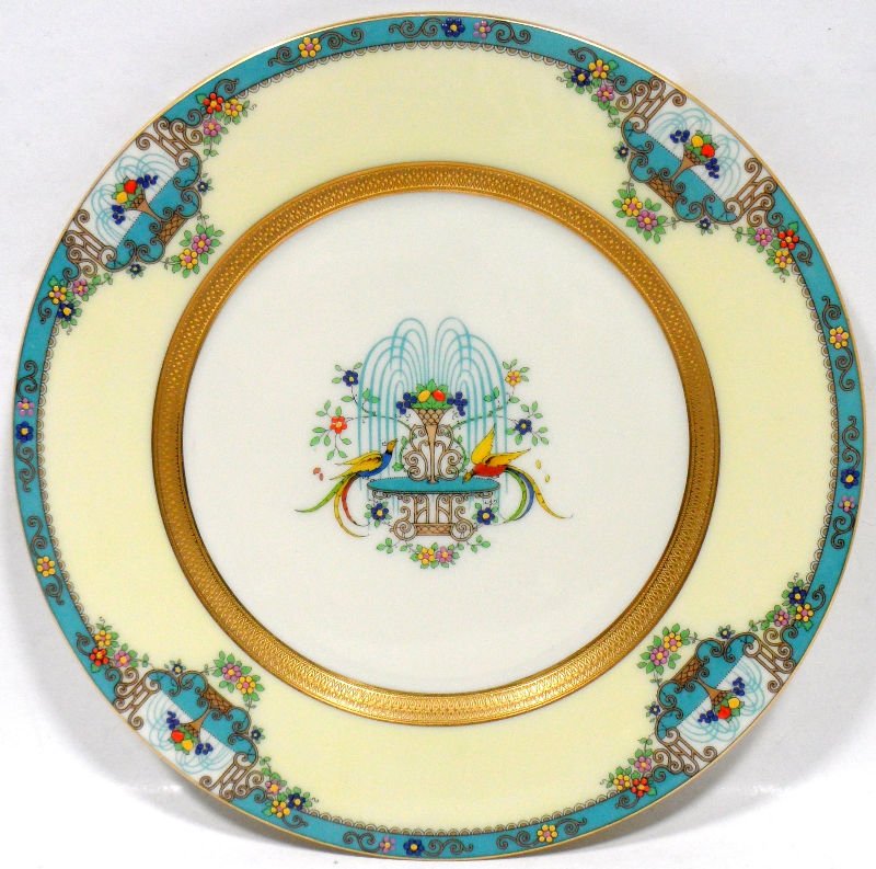 Lenox Marshallfield Diner Plates: Lenow Marshall field dinner plates, 12, with turquoise band and gilt highlighting on ivory background, no. 1930/A331A, measures 10.2" diameter.