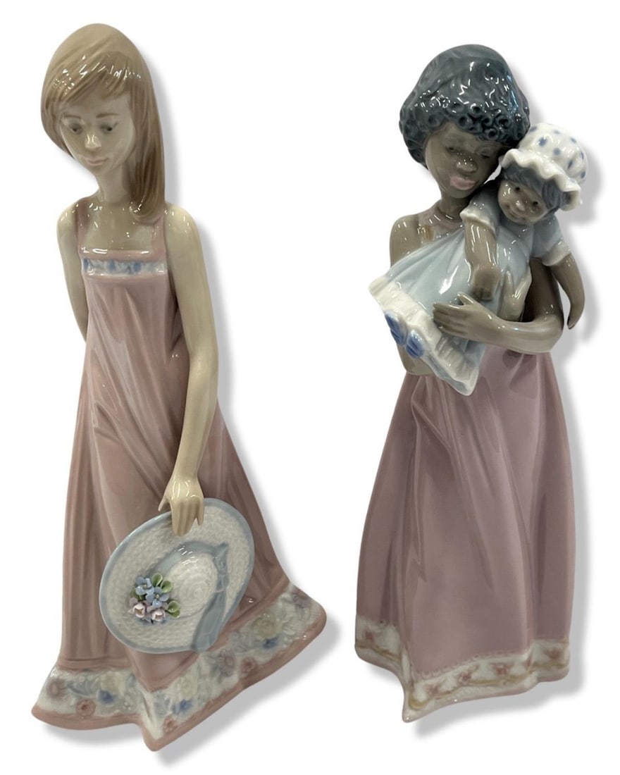 Pair of Lladro Porcelain Figurines: Pair of Lladro Porcelain Figurines includes #56080 Baby Doll & #5647 Sara. Largest measures H: 8 1/2"