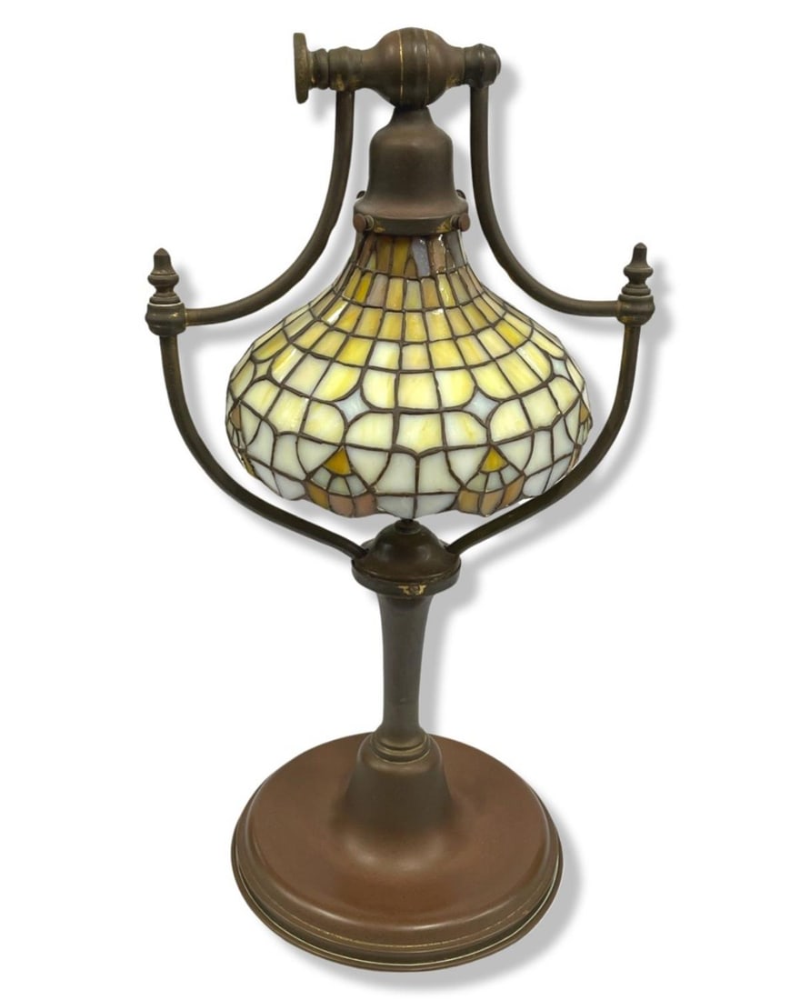 Handel Bronze & Stained Glass Table Lamp (1 of 3)