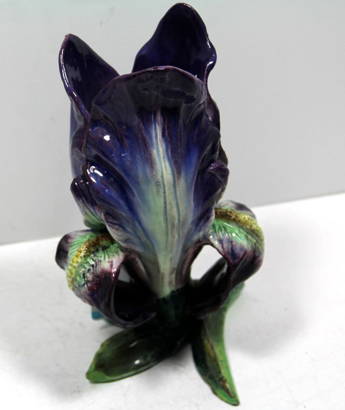 Jerome Masslek Purple Flower Urn Vase: Jerome Masslek purple floral urn/vase. Measures 8 3/4" high x 5 5/8" wideFor Domestic or International Shipping Quotes Please Feel Call Ryan or Dave at Eagle Shipping Center 561-932-0700 or email them