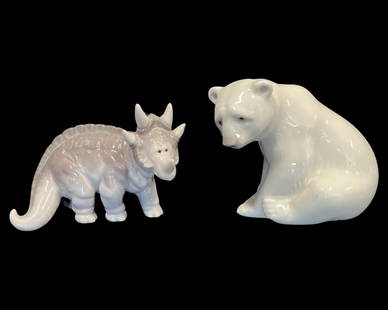 Pair of Lladro Porcelain Figurines: Pair of Lladro Porcelain Figurines includes #1209 Polar Bear & #7543 Dinosaur Spike measures H: 3"