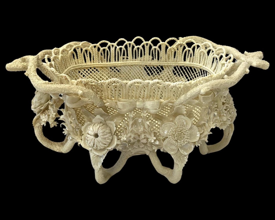 Irish Belleek Rathmore Four Strand Basket (1 of 4)