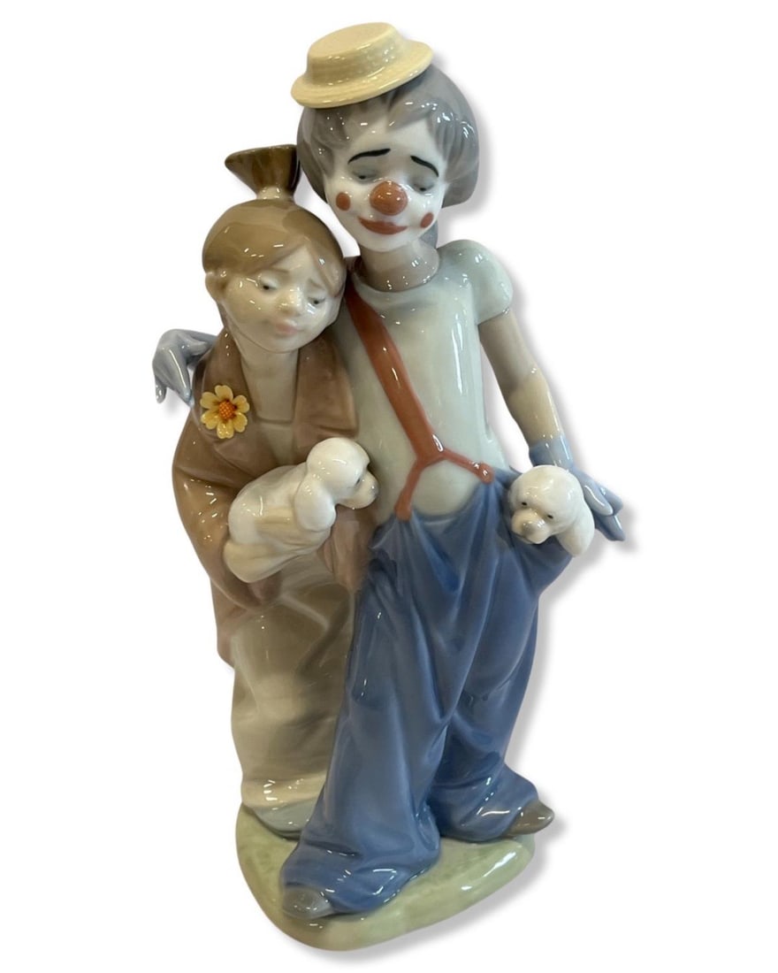 Lladro #7686 Pals Forever Porcelain Figurines (1 of 2)